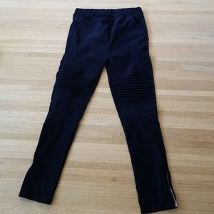 Stretchy black pants